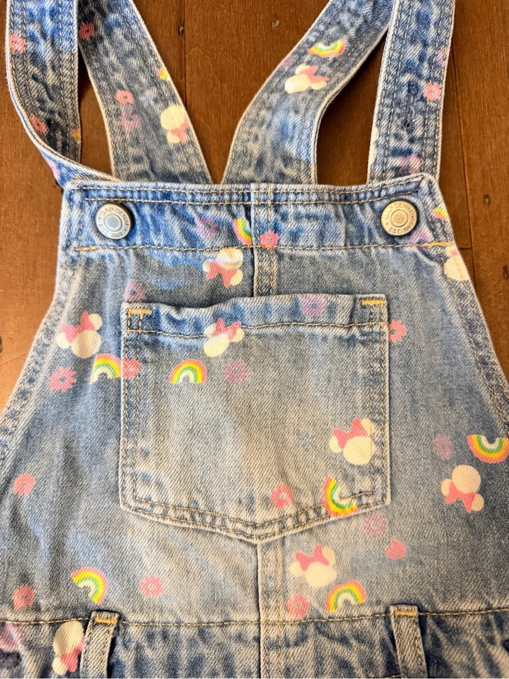 GAP c Disney Denim Minnie Mouse floral Short Overalls